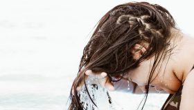 Umývanie vlasov CWC metódou: Najlepšie produkty a typy vlasov